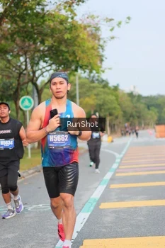 Runner Photo 5690061