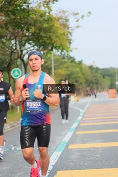 Runner Photo 5690063