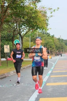 Runner Photo 5690067
