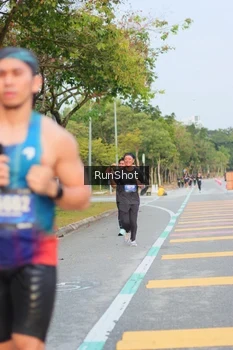 Runner Photo 5690071