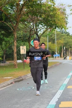 Runner Photo 5690085