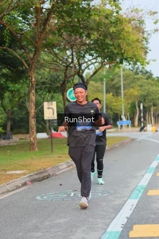 Runner Photo 5690086