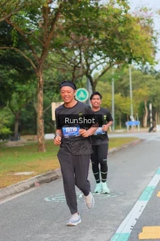 Runner Photo 5690087