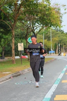 Runner Photo 5690088