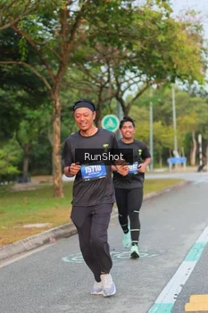 Runner Photo 5690090