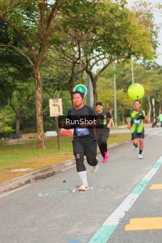 Runner Photo 5690091