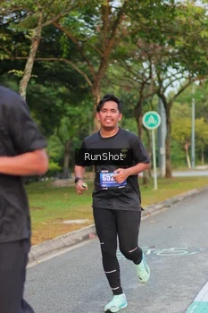 Runner Photo 5690095