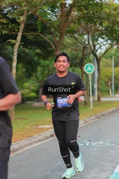 Runner Photo 5690096