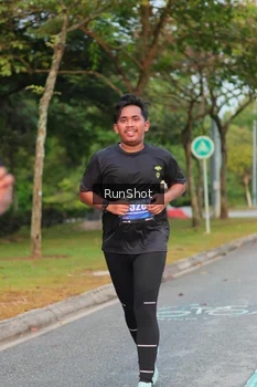 Runner Photo 5690098