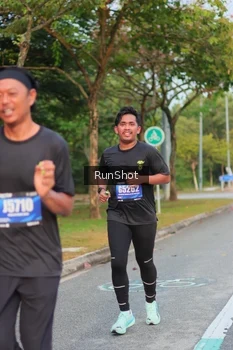 Runner Photo 5690103