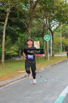 Runner Photo 5690133