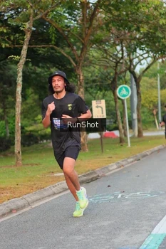 Runner Photo 5690134