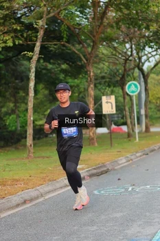 Runner Photo 5690140