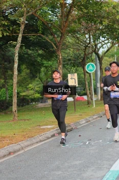 Runner Photo 5690161
