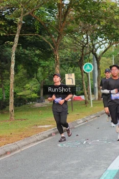 Runner Photo 5690162