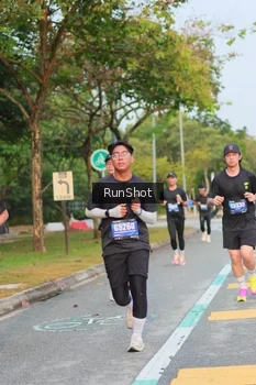 Runner Photo 5690164