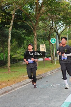 Runner Photo 5690165