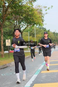 Runner Photo 5690171