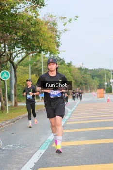 Runner Photo 5690176