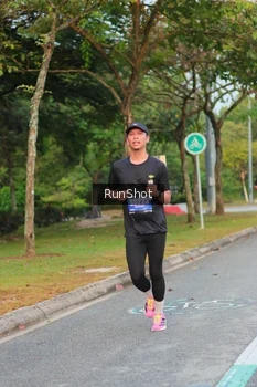 Runner Photo 5690196