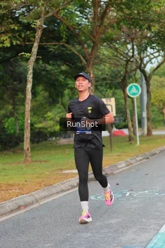 Runner Photo 5690204