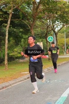 Runner Photo 5690207