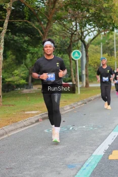 Runner Photo 5690211