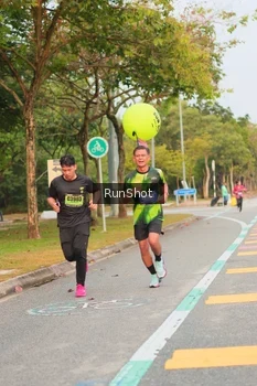 Runner Photo 5690223