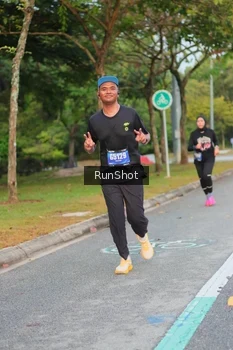 Runner Photo 5690228