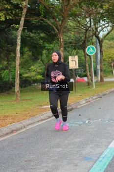 Runner Photo 5690231