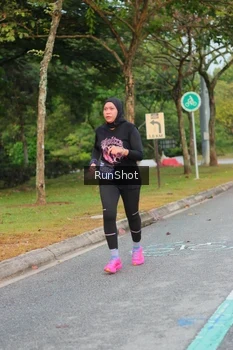 Runner Photo 5690234