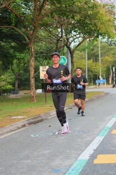 Runner Photo 5690252