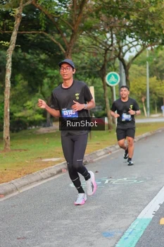 Runner Photo 5690259