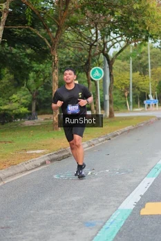 Runner Photo 5690264
