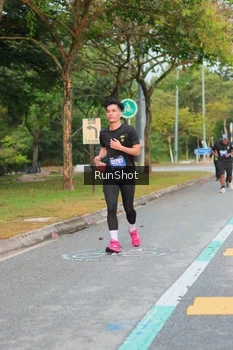Runner Photo 5690280