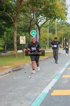 Runner Photo 5690288