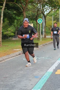 Runner Photo 5690296