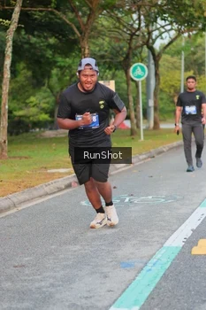 Runner Photo 5690297
