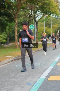 Runner Photo 5690309