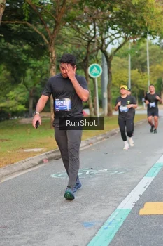 Runner Photo 5690317