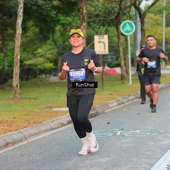 Runner Photo 5690323