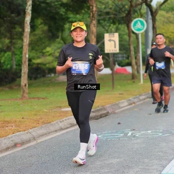 Runner Photo 5690329