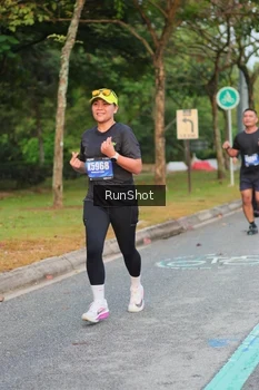 Runner Photo 5690332