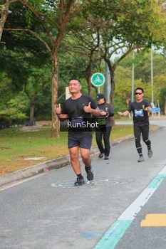 Runner Photo 5690337