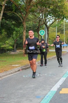 Runner Photo 5690338