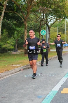 Runner Photo 5690341