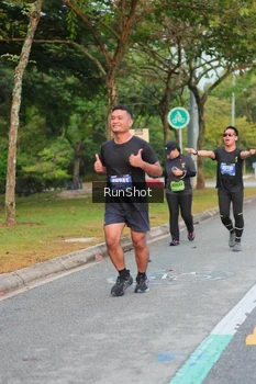 Runner Photo 5690343