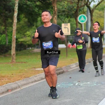 Runner Photo 5690349