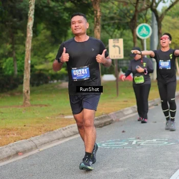 Runner Photo 5690350
