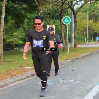 Runner Photo 5690353
